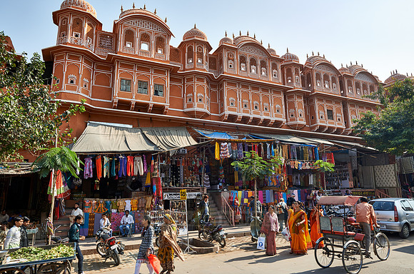 colorful streetlife and typical facades of houses in Jaipur
