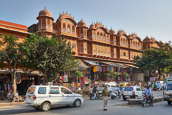 colorful streetlife and typical facades of houses in Jaipur