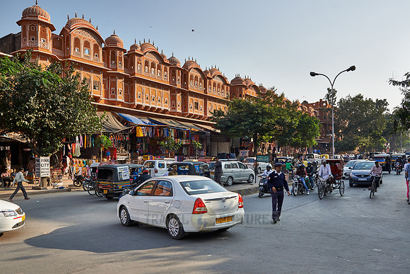 colorful streetlife and typical facades of houses in Jaipur