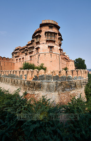 rampart of Junagarh Fort