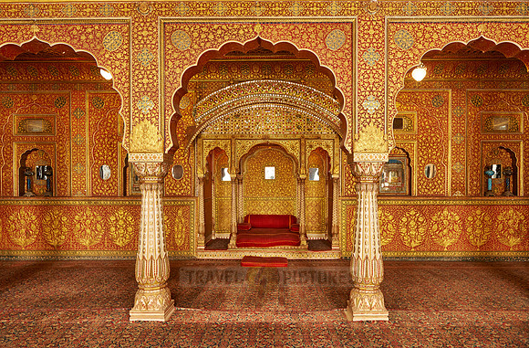 Karan Mahal, public audience hall, emperor throne, Exquisite glass inlay work