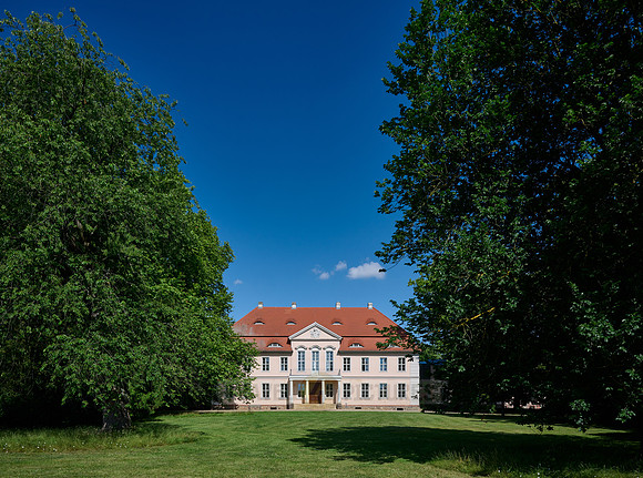 Castle Criewen in Lenne-Park, Unteres Odertal National Park