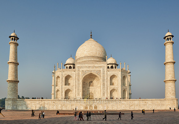 view from Mehmaan Khana to Taj Mahal