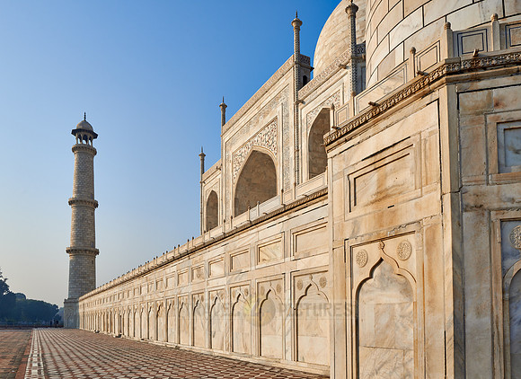 marble detail at Taj Mahal