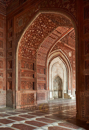 Archways in the mosque of Taj Mahal