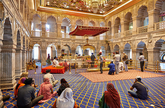 Shish Ganj Gurudwara Sikh Temple in Old Delhi