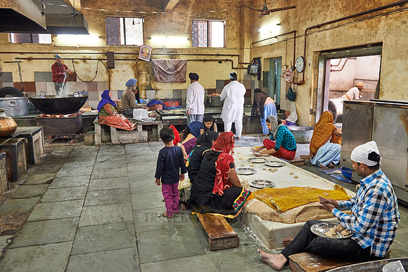 kitchen in Shish Ganj Gurudwara Sikh Temple