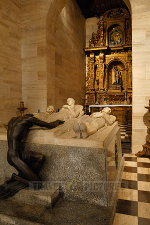 inside cathedral of Caracas
