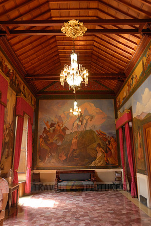 insidde Casa Natal del Libertador