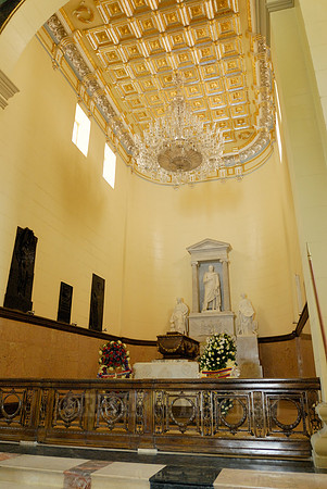 interior shot of The National Pantheon