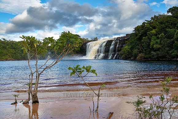 El Sapo Waterfalls
