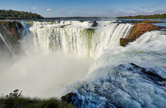 Devil's Throat of Iguassu Falls, Argentina