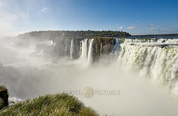 Devil's Throat of Iguassu Falls, Argentina