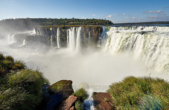Devil's Throat of Iguassu Falls, Argentina
