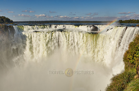 Devil's Throat of Iguassu Falls, Argentina