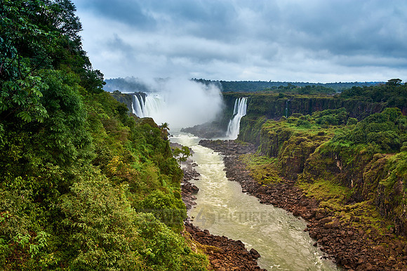 Iguassu Falls, Devil's Throat