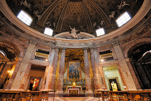 interior shot of church Sant'Andrea al Quirinale