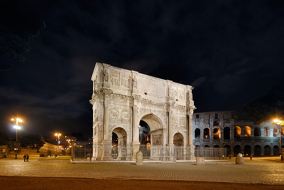 illuminated Arch of Constantine