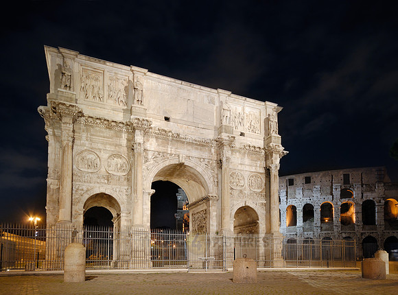 illuminated Arch of Constantine
