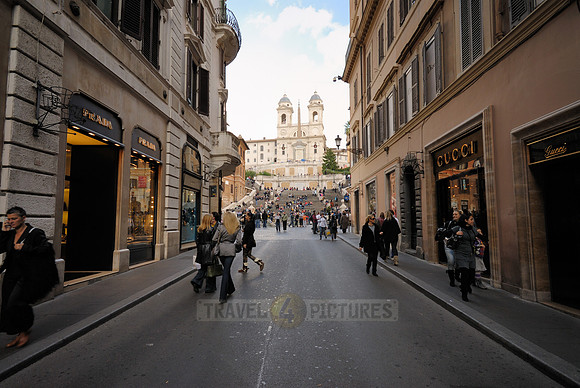 view from Via Condotti to Spanish steps and Piazza di Spagna