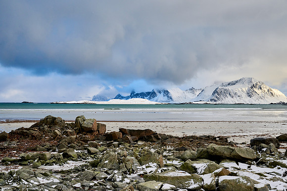 winter landscape with sea and mountains at Sandbotnen, Lofoten