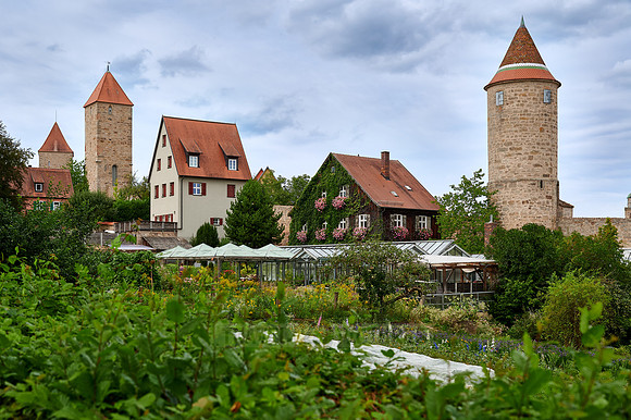 Hagels tower and Hertles tower