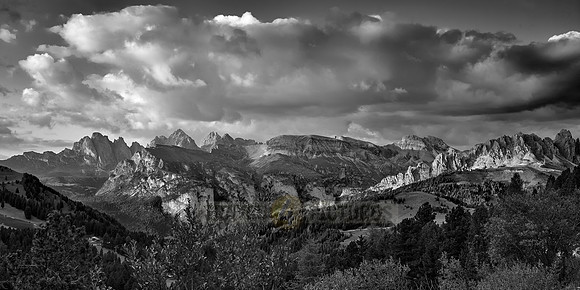 Nature park Puez-Geisler seen from Sella Joch