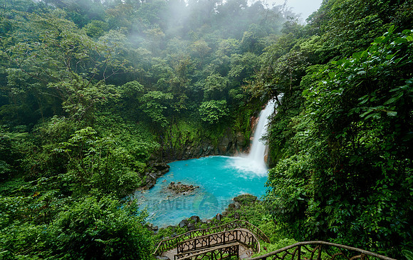 Wasserfall des blauen Fluss Rio Celeste |waterfall of blue river Rio Celeste|