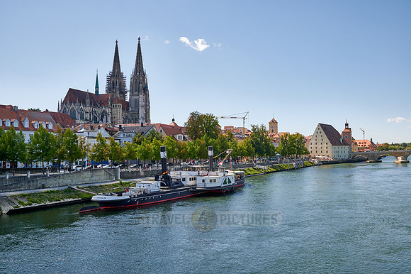 The St. Peter  Cathedral with the RUTHOF / ÉRSEKCSANÁD Ship Museum on River Danube in the foreground