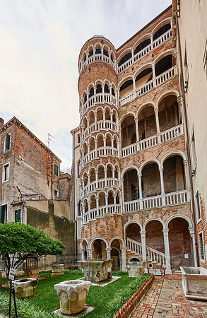 Spiral staircase of Palazzo Contarini del Bovolo