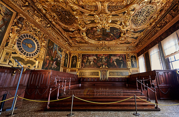 Frescoes and stucco in the Senate Hall, Doge's Palace