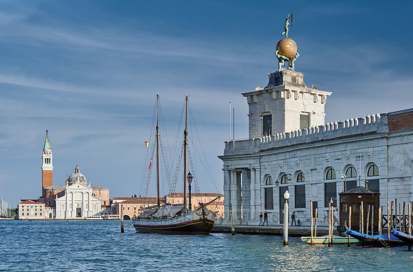 Lanterna Punta della Dogana and San Giorgio Maggiore viewed from the main island