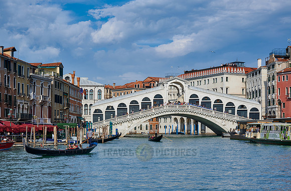 Rialto Bridge seen from boat