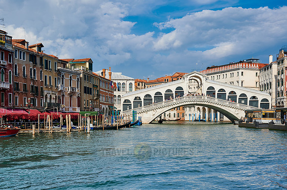 Rialto Bridge seen from boat