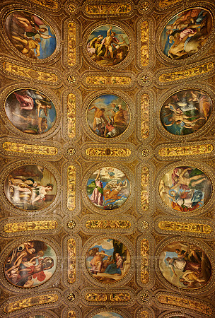 Sala di lettura in Biblioteca Nazionale Marciana with the Mannifesto of Mannerism