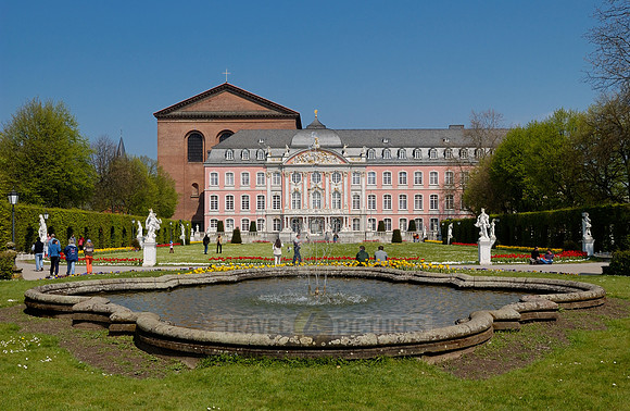 palace Garden, Electoral Palace