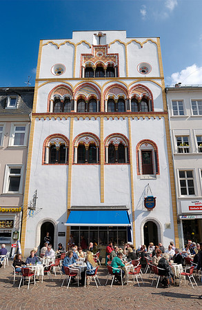 Gothic Three kings house, Dreikonigehaus, Trier