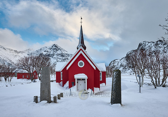red church of Flakstad