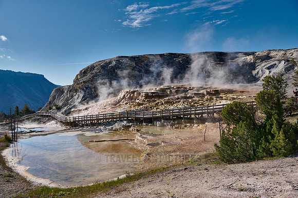 Mound Spring and Jupiter Terrace, Mammoth Hot Springs, Yellowstone National Park