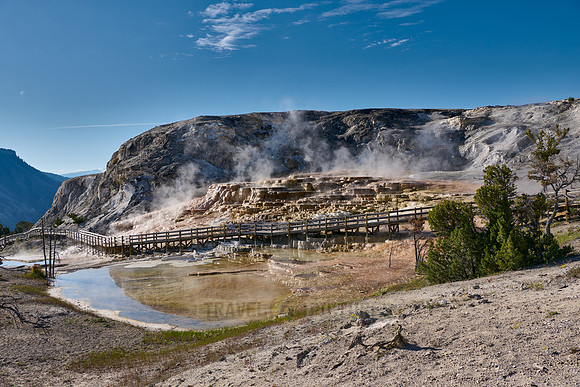 Mound Spring and Jupiter Terrace, Mammoth Hot Springs, Yellowstone National Park