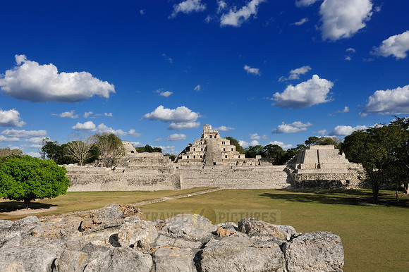 pyramids of Mayasite Edzna