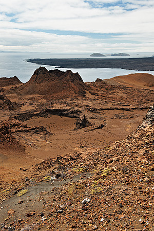 vulkanische Landschaft auf  Isla Bartolome |vulcanic landscape of Isla Bartolome|