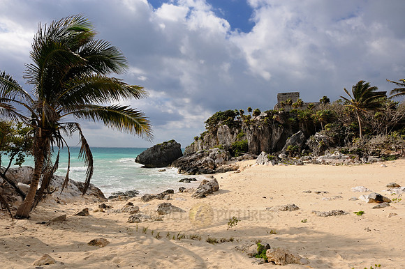 The seaside view of El Castillo