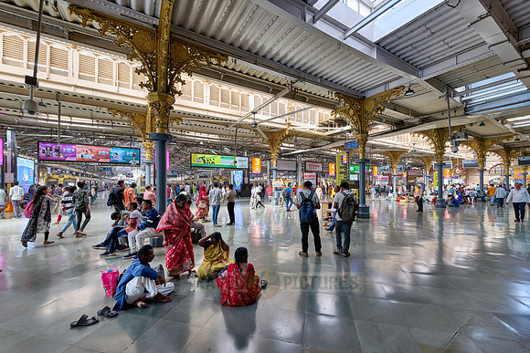 interior shot of Chhatrapati Shivaji Terminus (Victoria Terminus)