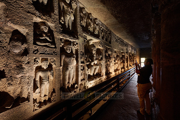 stone carvings of Cave No. 26 of Ajanta caves