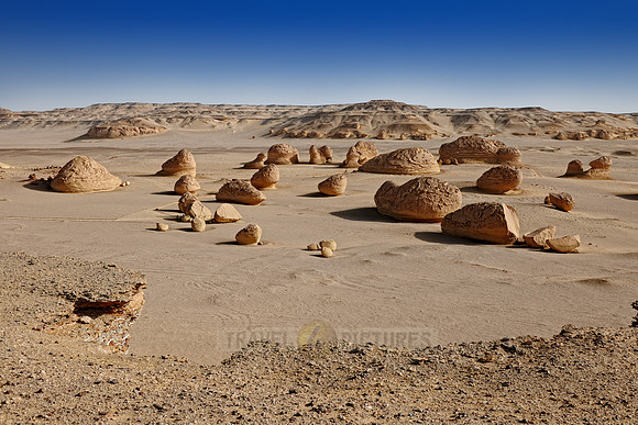 desert landscape at Wadi Hitan