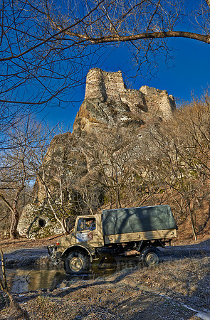 Khuluti Castle