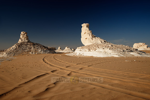 white desert near Oasis Farafra