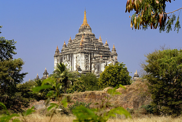 That-Byin-Nyu-Temple