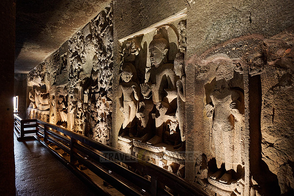 stone carvings of Cave No. 26 of Ajanta caves